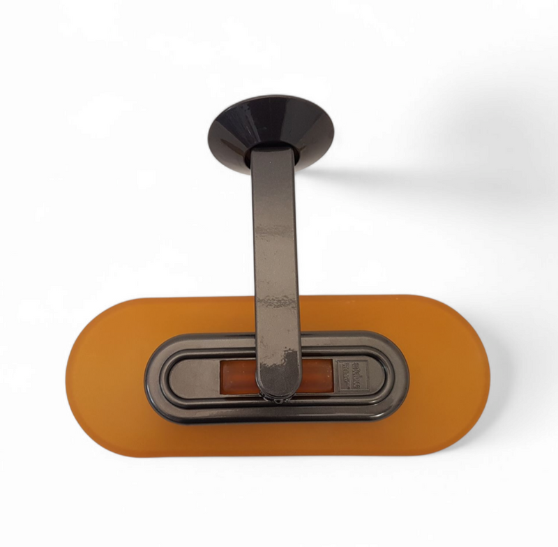 5 x Yellow glass and metal wall Sconce Jill - Perry King, Santiago Miranda and Gianluigi Arnaldi for Arteluce, 1980s