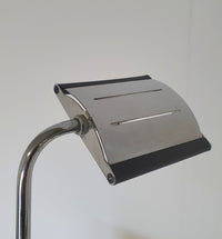 Table / desk lamp