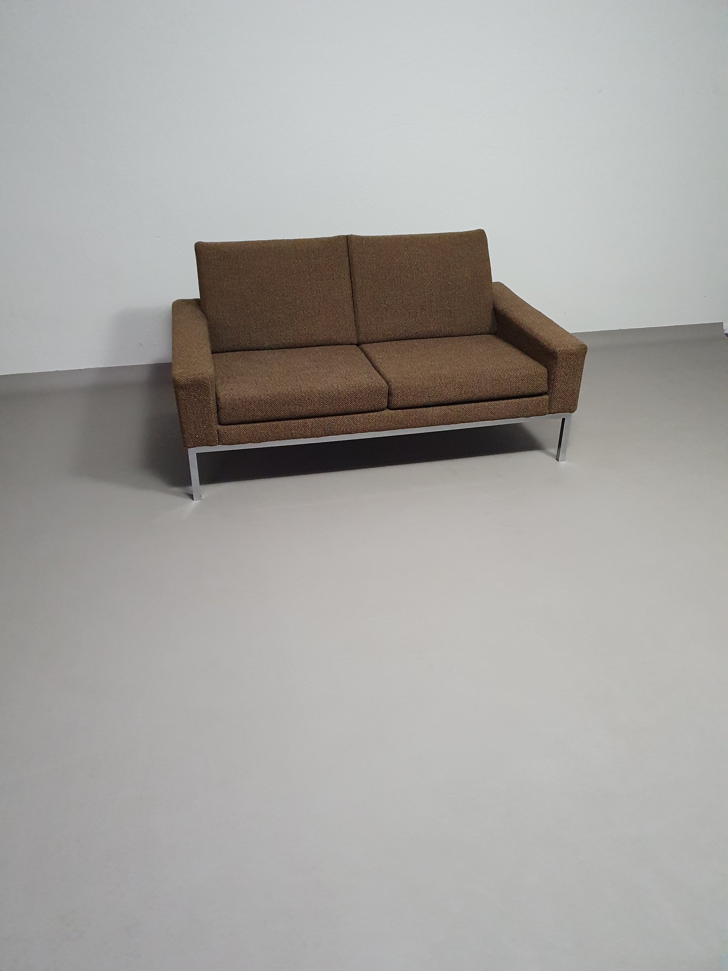 Gelderland Bankje Jaren '60 Design Vintage Jaren 60. In mooie originele staat.