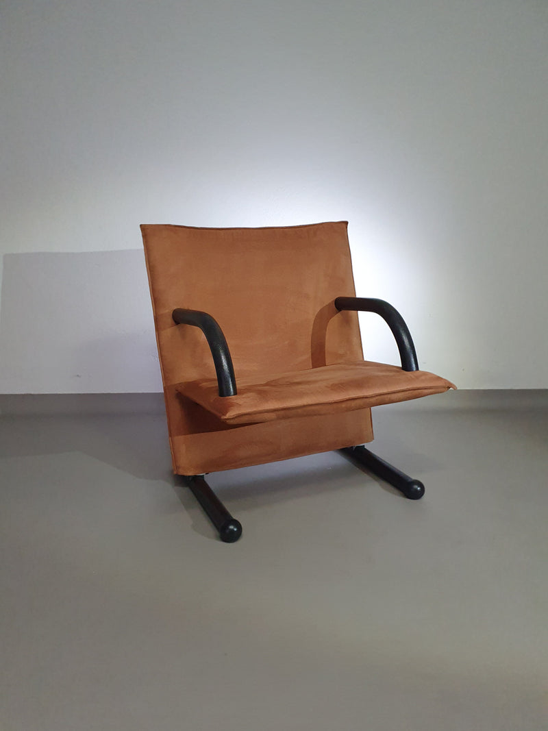 2 post-modern T-line armchairs
