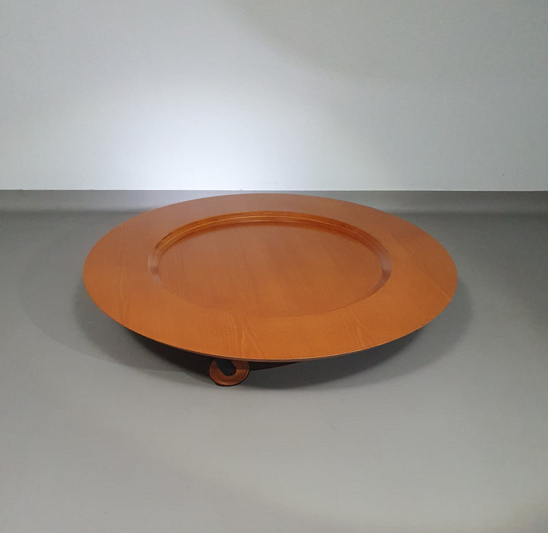 Very rare large coffee table by Cini Boeri for Mastrangelo Milan Furniture meda Italia 124 cm x height 21 cm
Only a few produced. Extremely rare