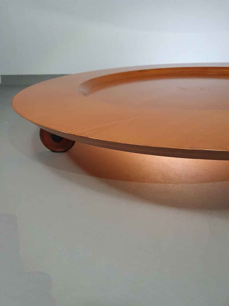 Very rare large coffee table by Cini Boeri for Mastrangelo Milan Furniture meda Italia 124 cm x height 21 cm
Only a few produced. Extremely rare