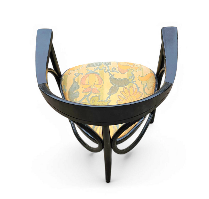 3 x Thonet 88 triangle chair by Michael Thonet
