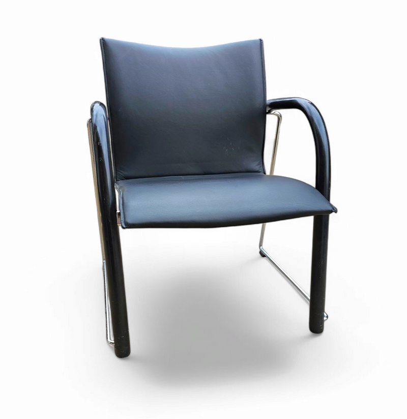 2 x Thonet S340 / black leather / wulf Schneider / Ulrich Böhme
