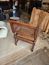 2 x Jacobean Lionel head armchairs
Oak wood / webbing
Early 20th century