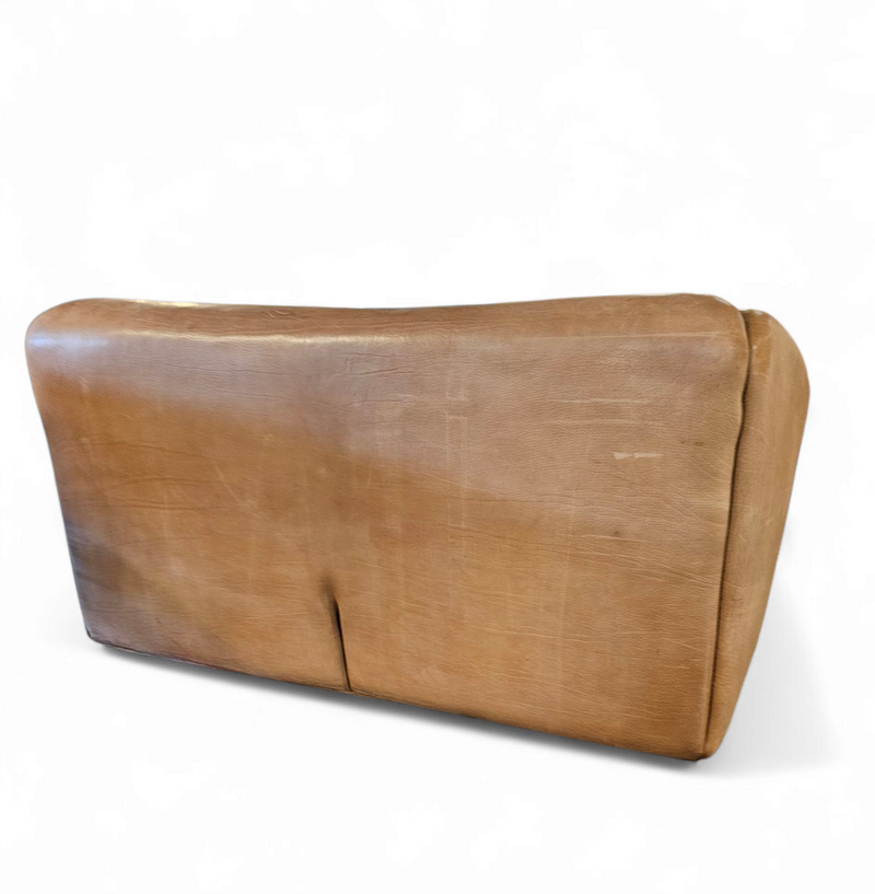 2 x Desede sofas neck leather
DS-47 / 2
DS-47 / 3