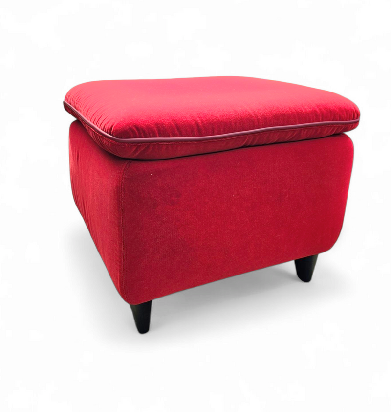 Senta armchair / hocker / ottoman by Gerard van den Berg for Wittmann / red velvet upholstery / marked
Stunning condition