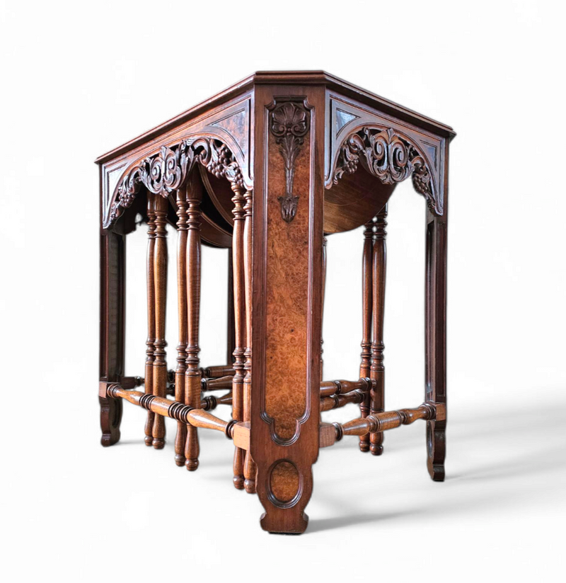 Art Deco / nesting table 3 x / attributed to Maison Franck / inlaid tortoiseshell top / 1920