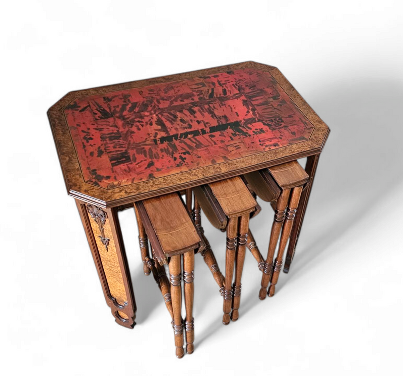 Art Deco / nesting table 3 x / attributed to Maison Franck / inlaid tortoiseshell top / 1920
