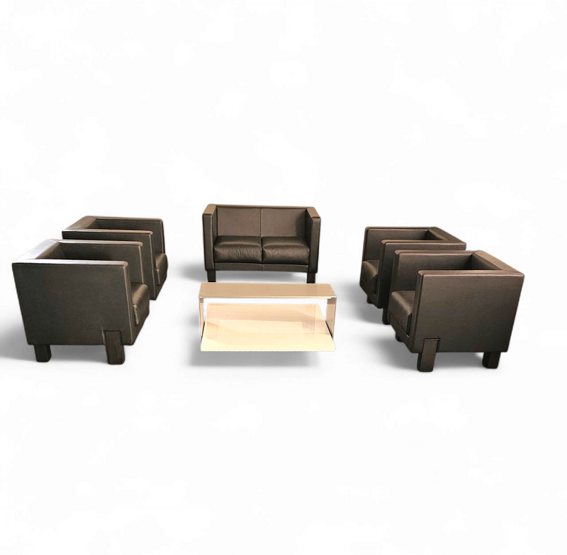 4 x Black Leather Poltrona Frau Moji Armchairs by Shigeru Uchida
1 x Moji two seater
Stunning condition