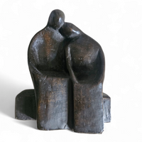Solid bronze figures / Marked HK / height 17 cm

Height 17 
Width 14
Depth 9 cm