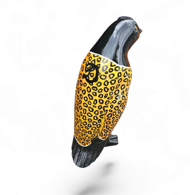 Large resin penguin by Michael Peetermans / Belgium 2014 /
Signed by artist / unique piece