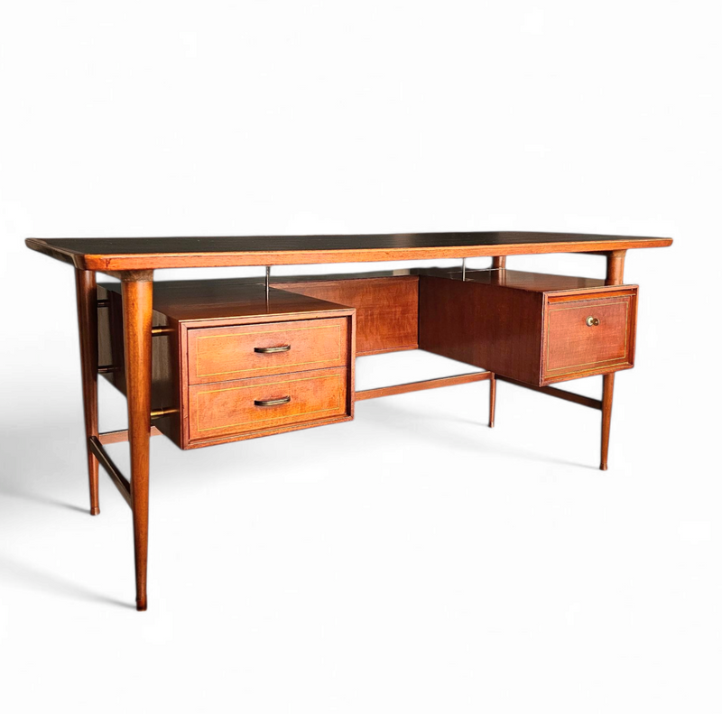 Formule executive teak desk 1965