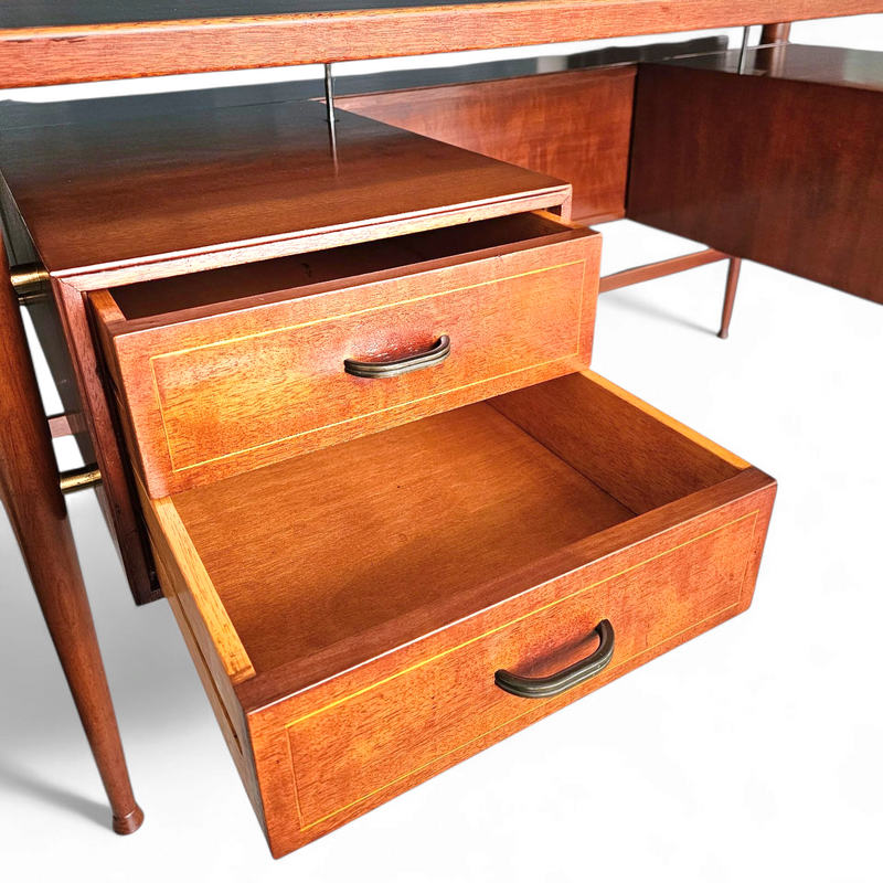 Formule executive teak desk 1965