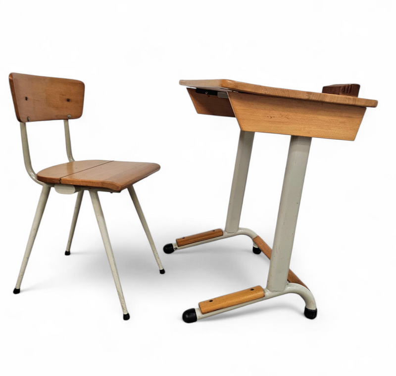 Rare school desk set / tapering legs / 1960s