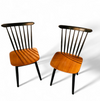 Set of 2 Spindle Back dining chairs / curved
seating / Teak wood seat / 1960s / Pastoe Holland / 1970s