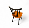 Set of 2 Spindle Back dining chairs / curved
seating / Teak wood seat / 1960s / Pastoe Holland / 1970s