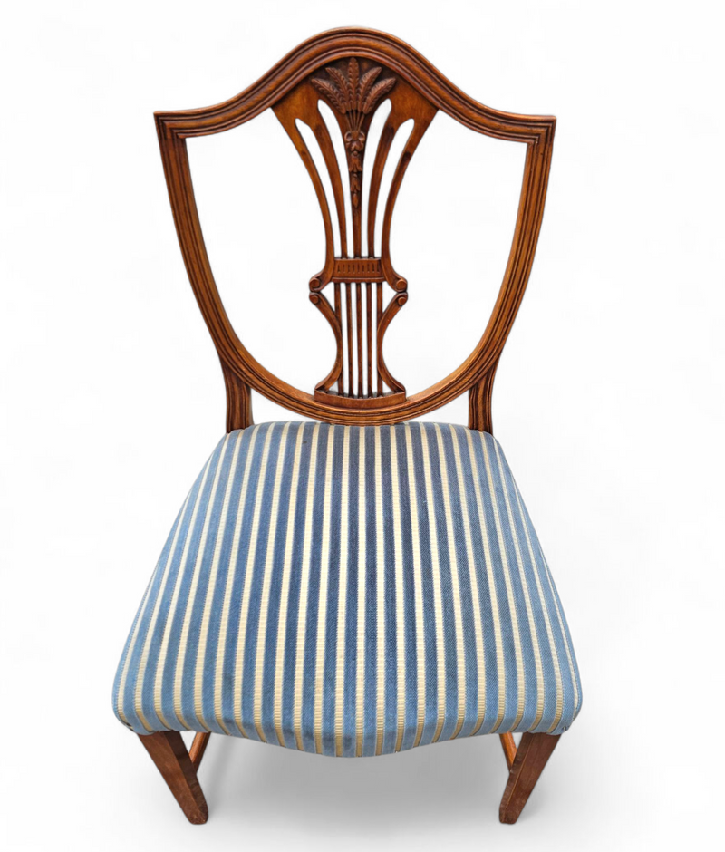 6 x English mahogany Hepplewhite chairs / 1920s