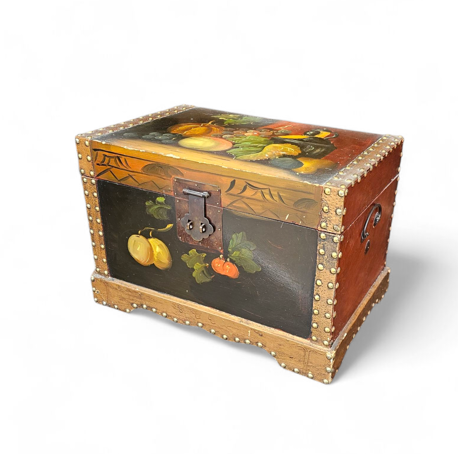 A VINTAGE FLORAL PAINTED DOME TOP TRUNK