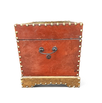 A VINTAGE FLORAL PAINTED DOME TOP TRUNK