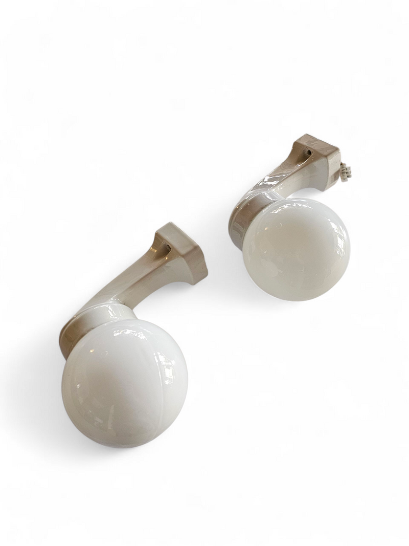 2 x Porcelain Wagenfeld wall lamp nr. 4300 for Lindner / 1950s