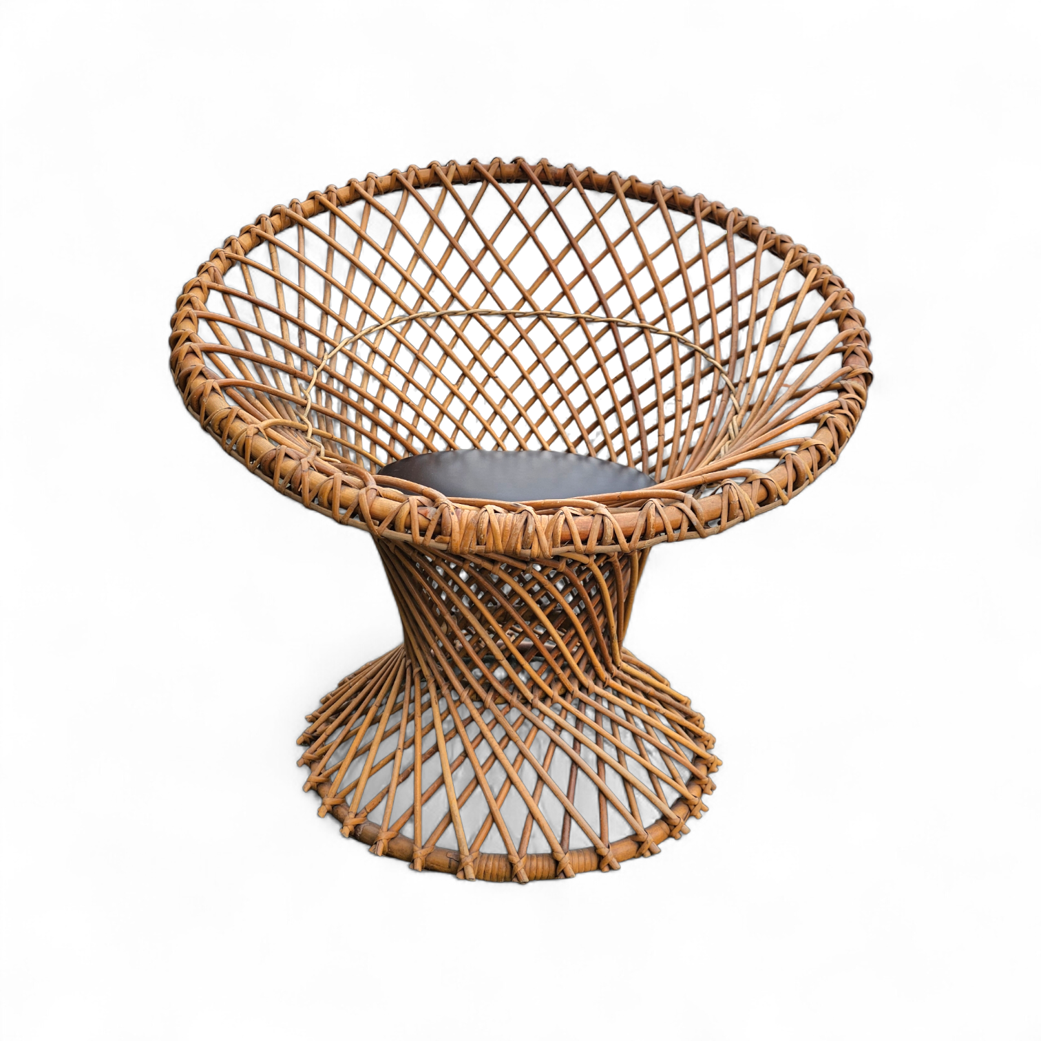 Rohé Noordwolde circle rattan chair fauteuil
