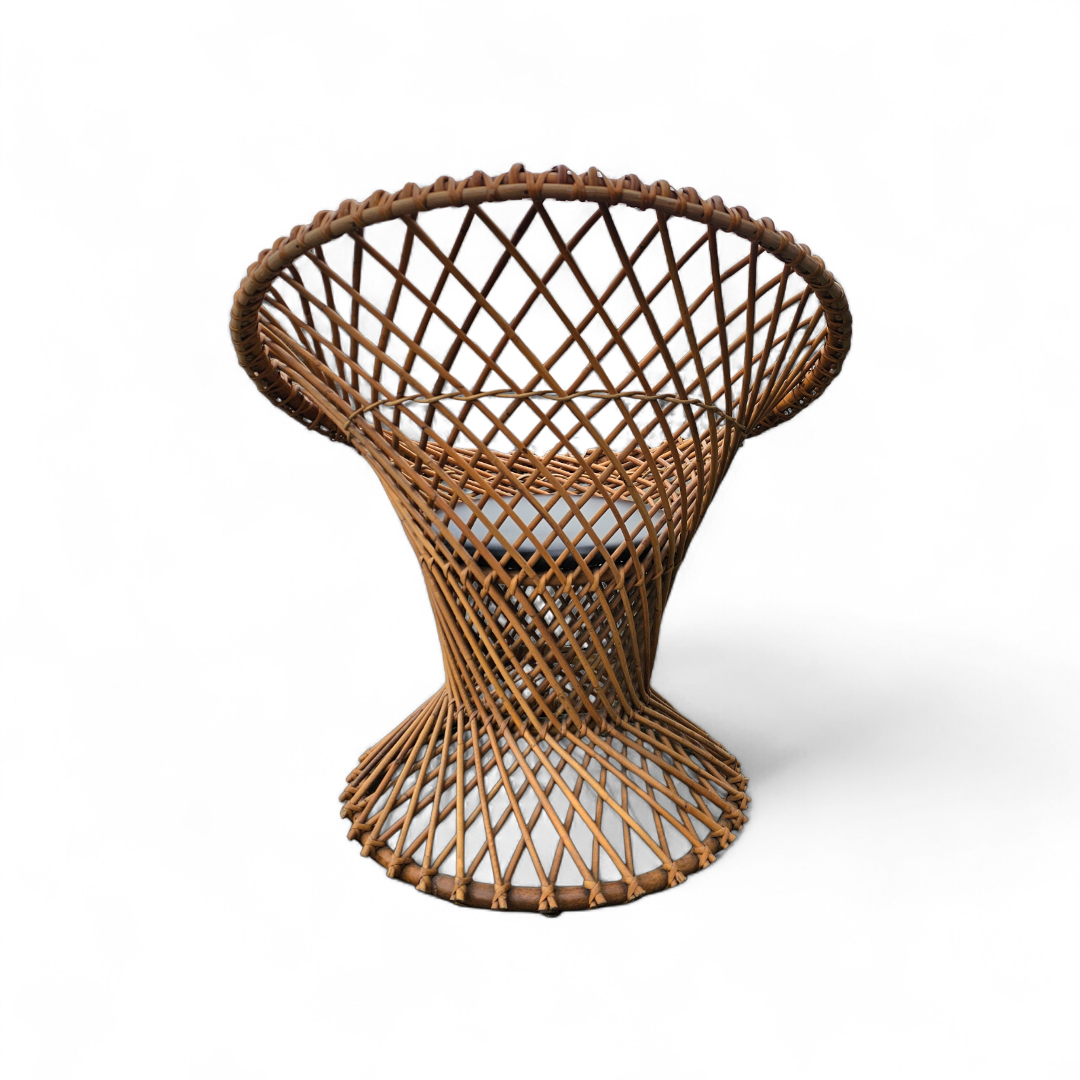 Rohé Noordwolde circle rattan chair fauteuil