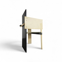 Old Berlin chair / Berlijnse Stoel / Gerrit Rietveld / Signs of repair