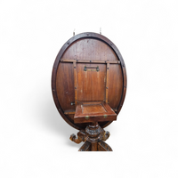 Oval Victorian tilt - top table
Breakfast table / 1840s