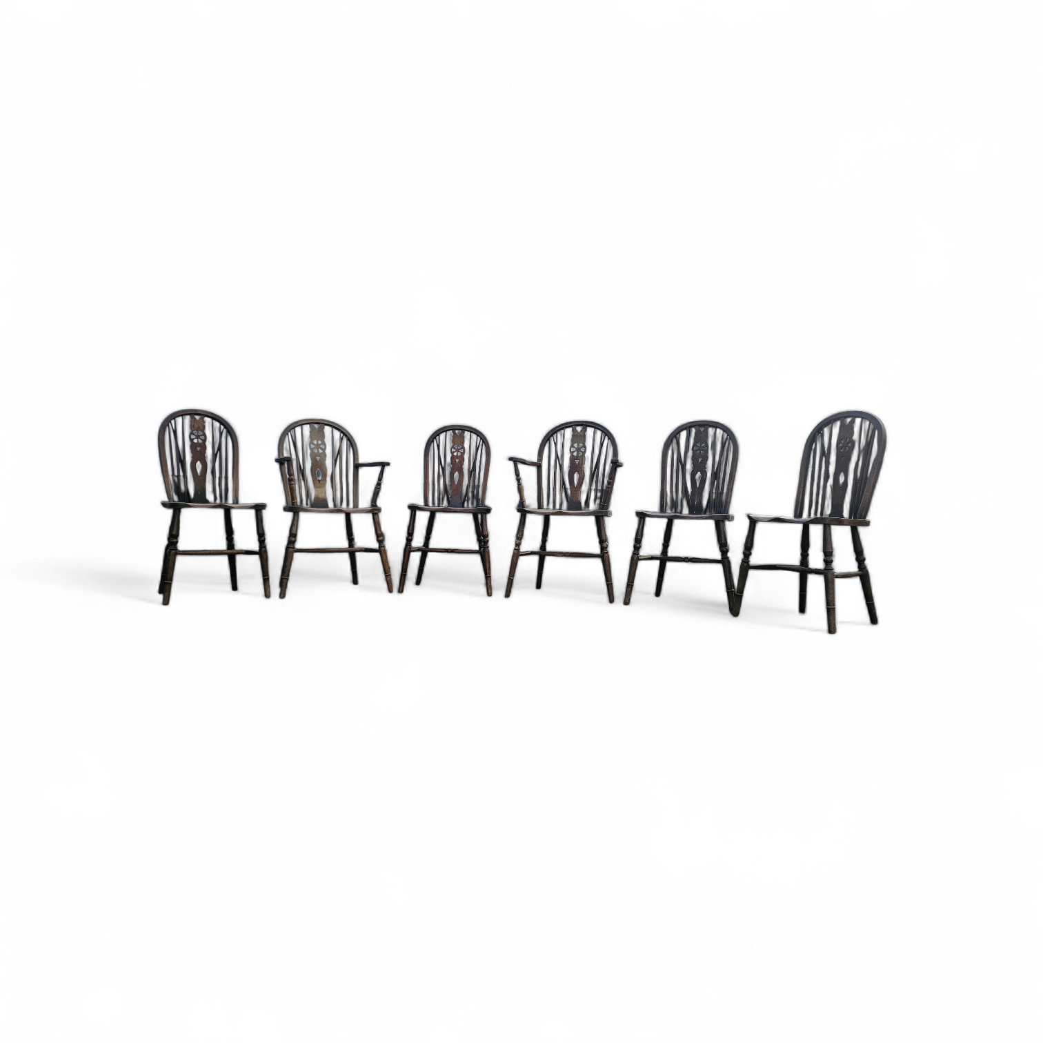 A bit wearthered windsor wheelback dining set (7) by the Oirschotse meubelindustrie 1950s