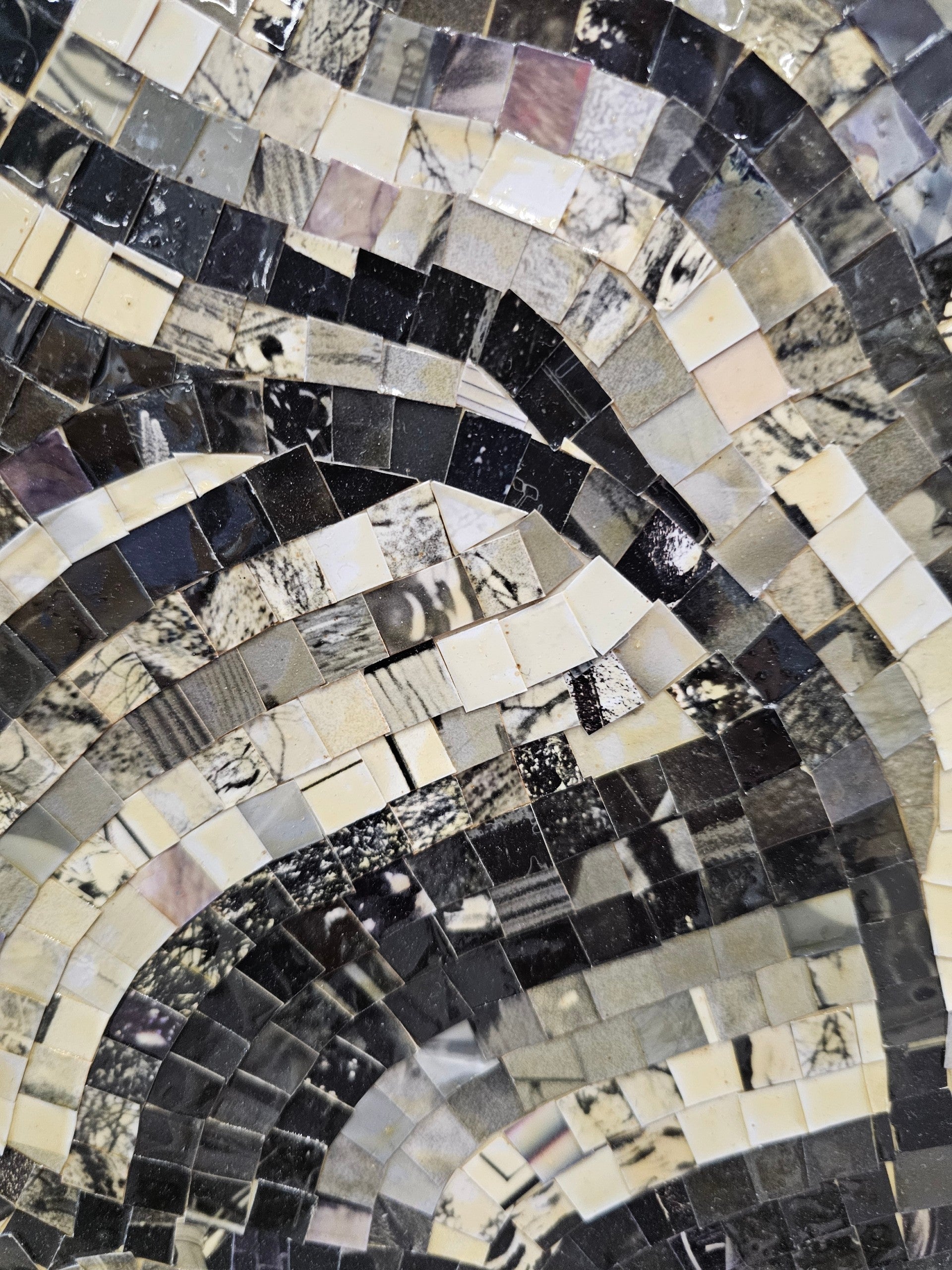Photomosaic / pixel art avant la lettre 1970's / vicious circles / baryta paper /