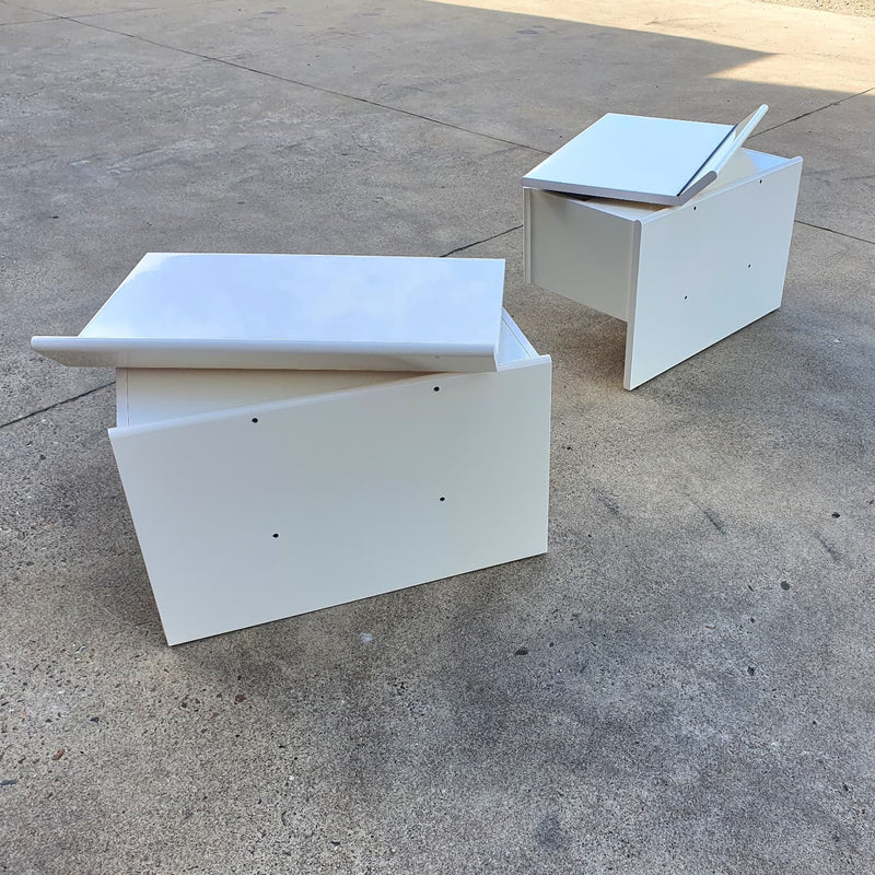 2 B&B Italia Bedside tables / night stands