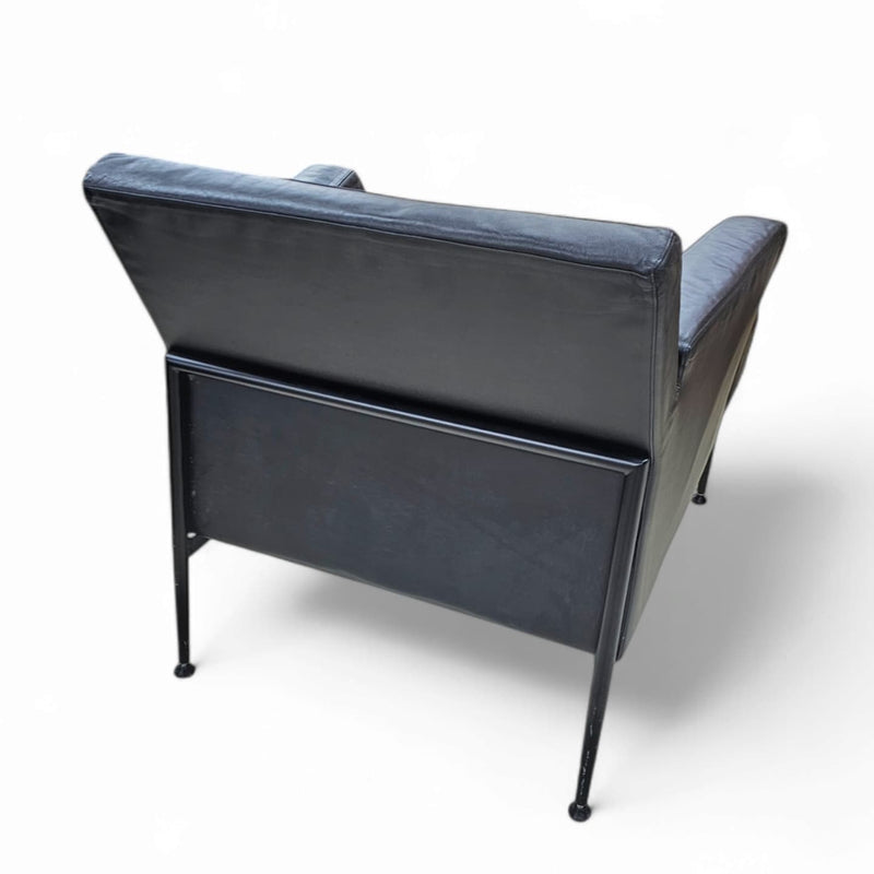 Kinnarps / Sweden /meo 357 arm chair / black leather / 1990s / Dan Ihreborn