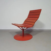 Marcus Arvonen voor Ikea (PS 2009) - 2 rode draaifauteuils Brygga