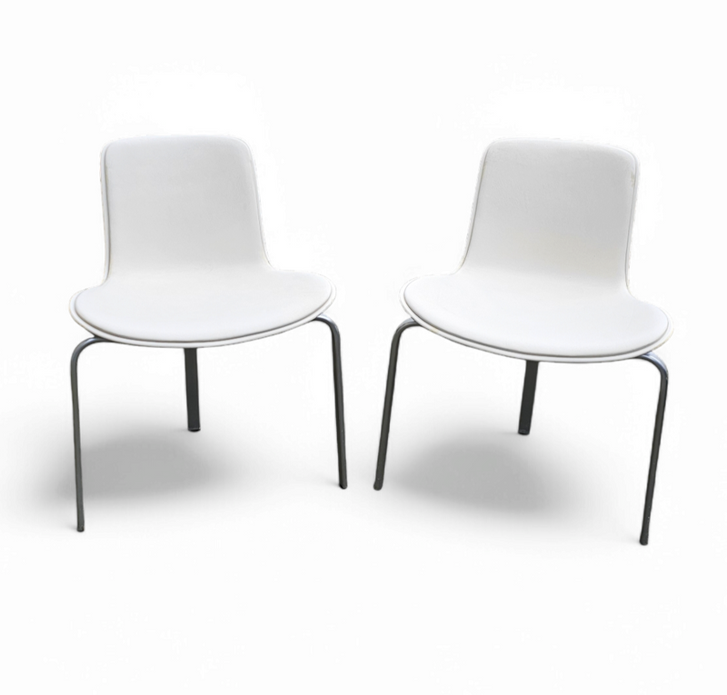 Set / Poul Kjaerholm for Fritz Hansen / PK8 / Chairs 2012