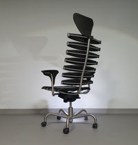 De Sede DS-2100/161 Executive Chair from our designer Home Office collection.
Mint condition 
Dark brown leather