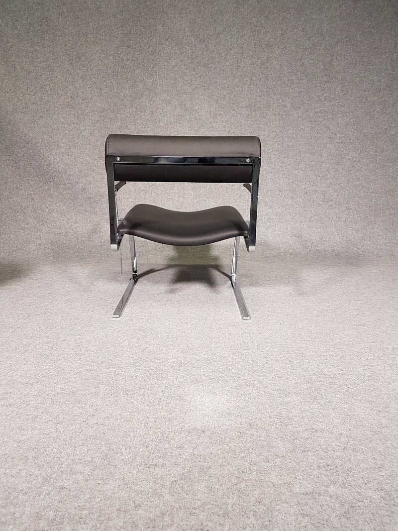 Leather and chrome lounge chair Cricket Plus by Joe Colombo, reissue from ICF International Carnovali - New