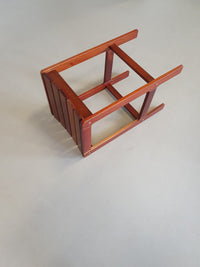 3 x stool meranti 70s. Height 71 cm /
Wide 42 cm / Depth 40 cm