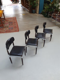 4 x retro dining chair Chrome, wood ,vinyl.
Very good condition.