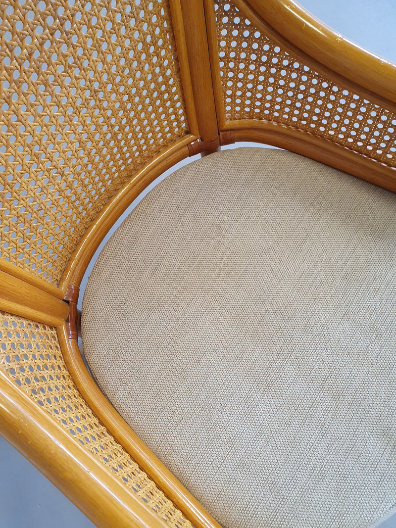 4 x Rattan /Webbing dining chairs 80s in beautiful condition